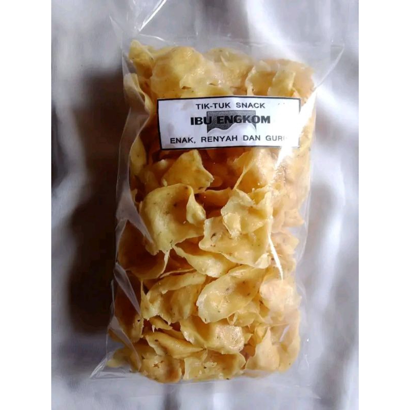 

tiktuk snak kerupuk bawang 270 gram