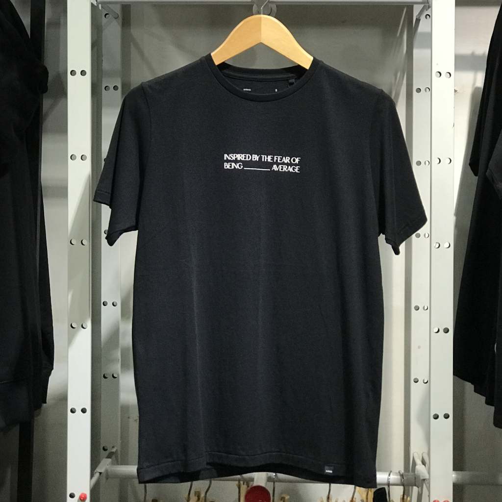 KAOS WARNING CLOTHING - AVERAGE #1
