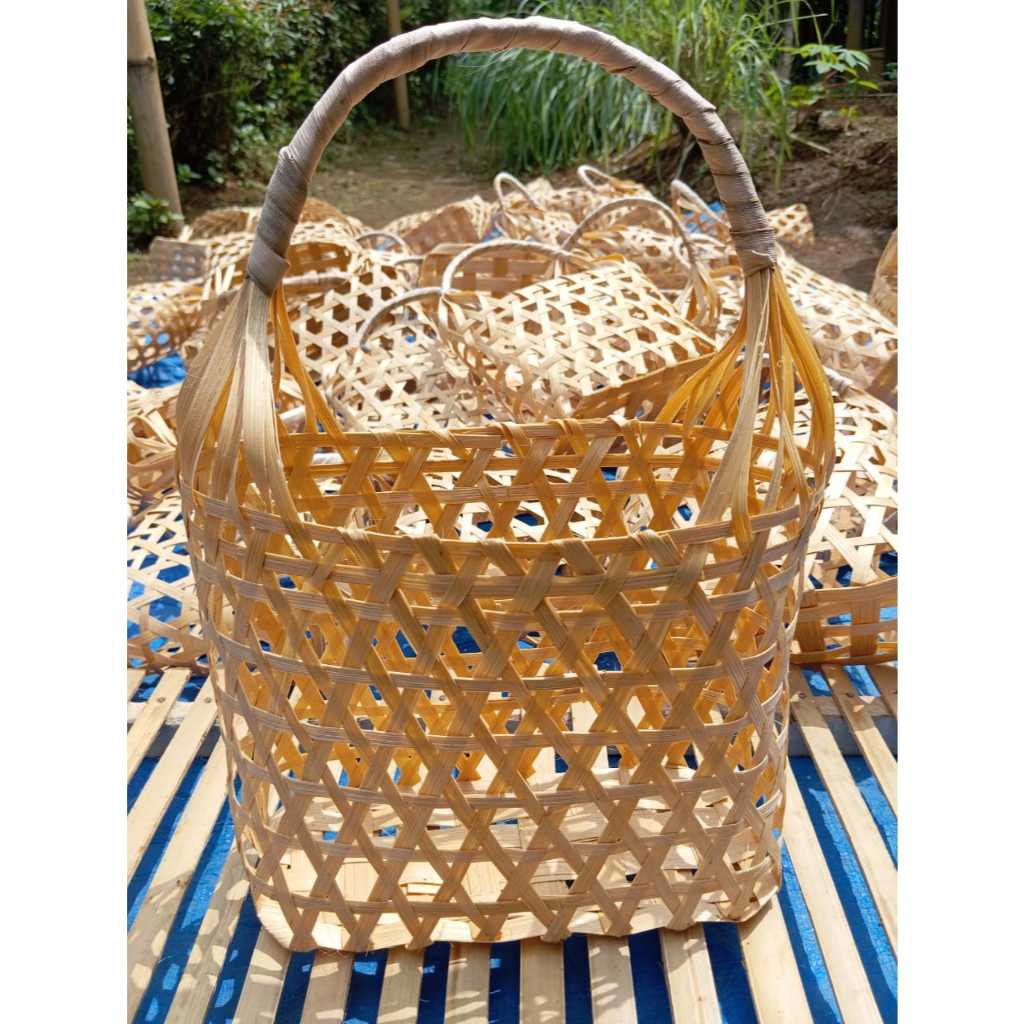 KERANJANG BUAH TAS KERANJANG ROTAN ANYAMAN BAMBU / KERANJANG PARCEL TAS SOUVENIR / KERANJANG  ANYAMA