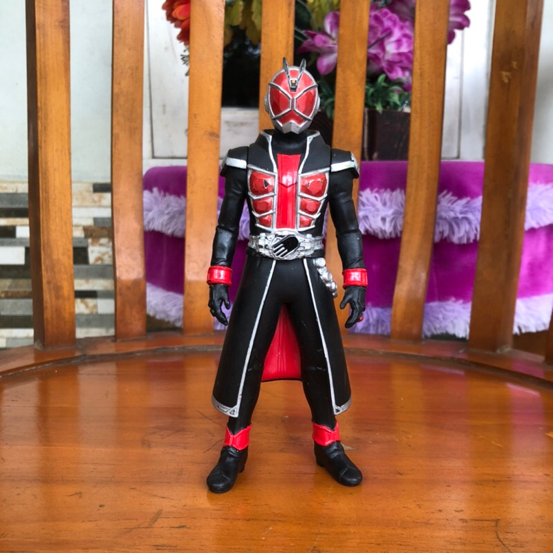 Kamen Rider Wizard Figure (RHS)