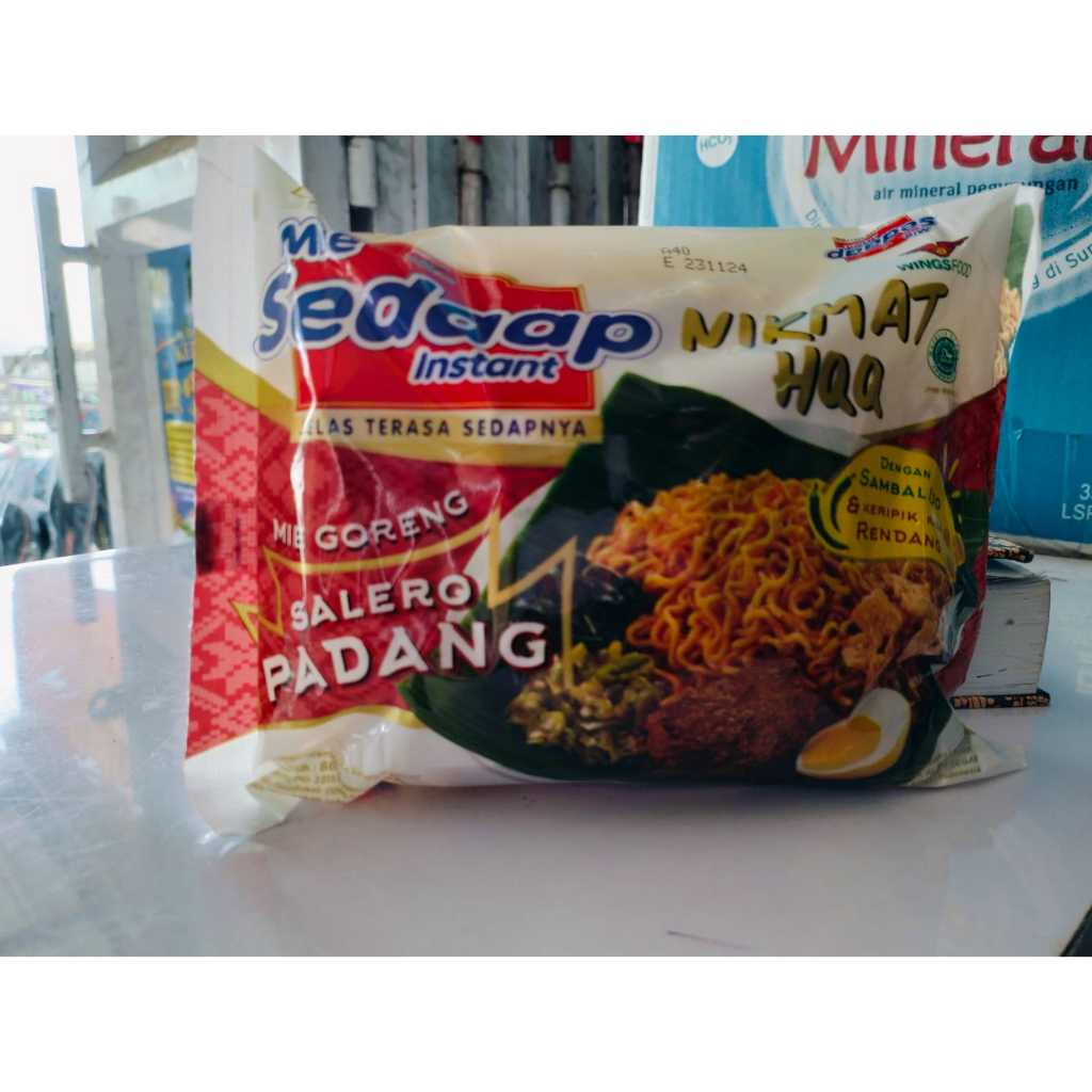 

SEDAAP SALERO PADANG 86G