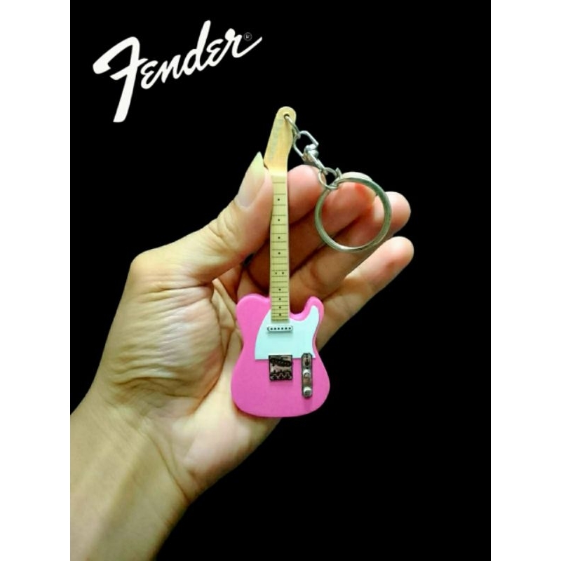 Gantungan Kunci Gitar Fender Telecaster Pink