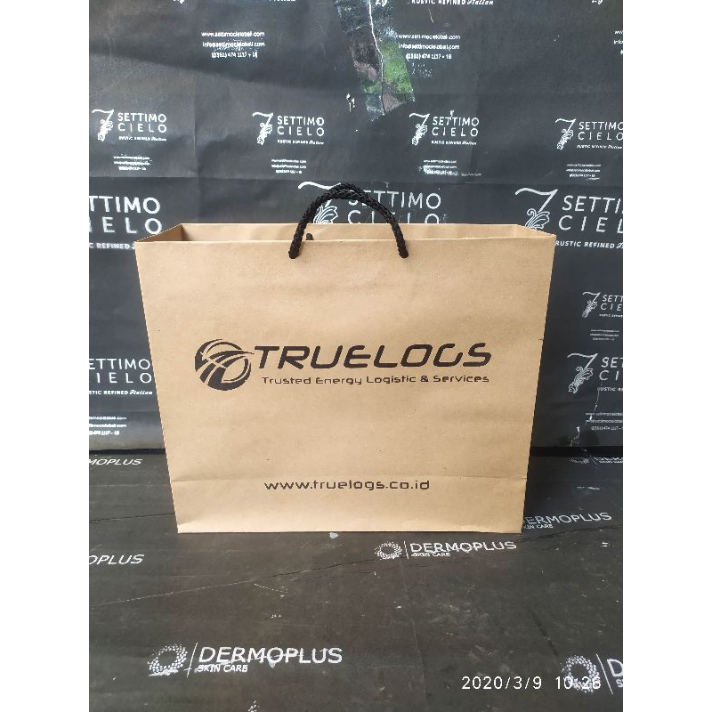 

paperbag custom kraft coklat 150gsm P34xL10xT28 sablon free desain