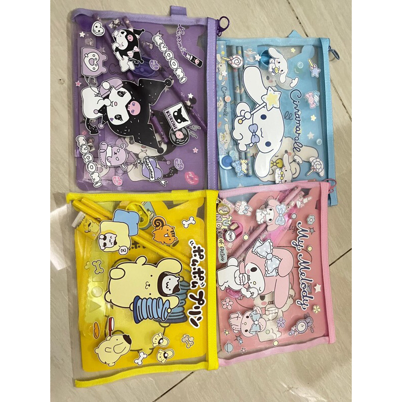 

Alat Tulis Satu Set Lucu karakter sanrio