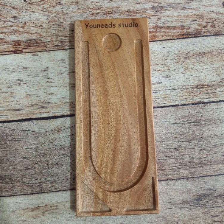 

Tempat Manik Bead Board Bahan Kayu 1x25cm KODE O1T6