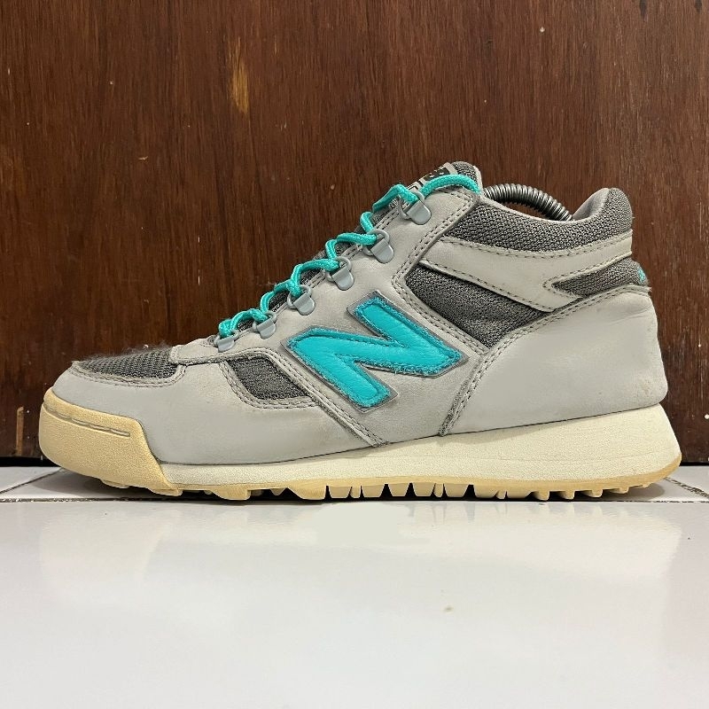 new balance 710 hiking shoes