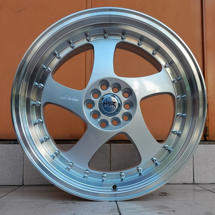 Velg mobil zenix, hrv, new avanza, expander, rush, sienta wave ring 18