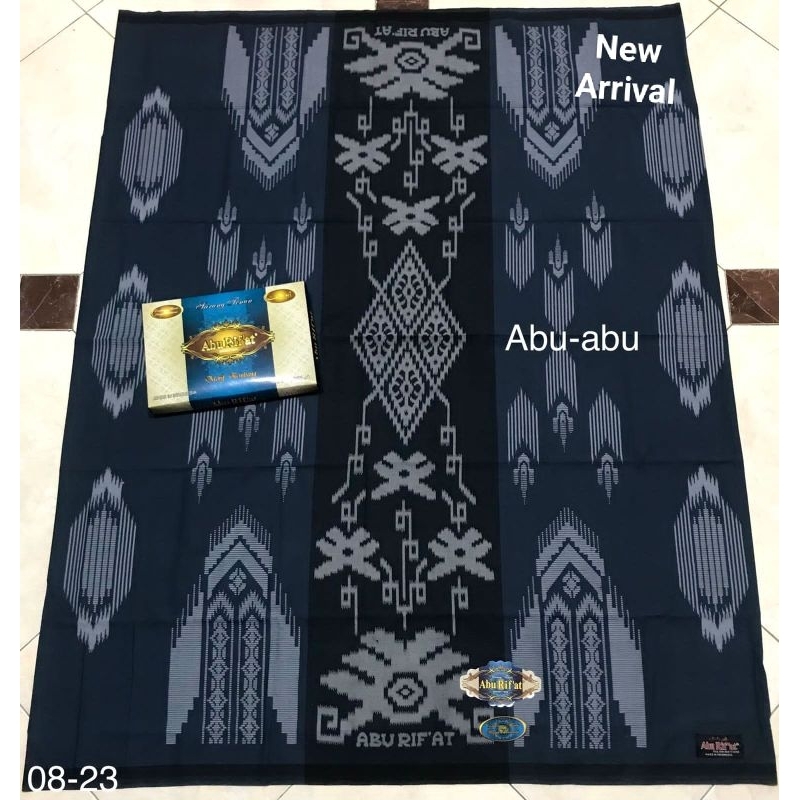 Sarung Abu Rifat Motif Kembang Seri 1 Bisa Seragam