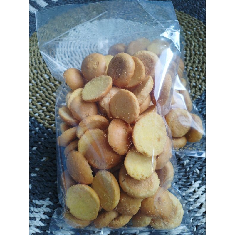 

bagelen bulat/roti kering manis/kemasan 250gr