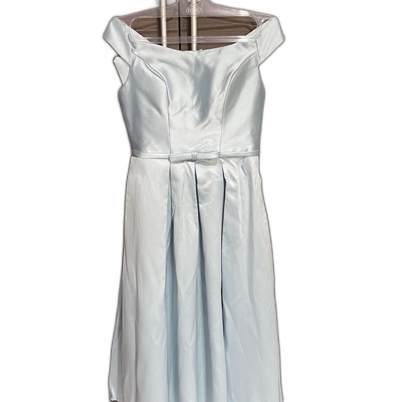 dress bridesmaid/ gaun pesta/ biru muda/ ada 4 pc sama warna/pakaian wanita