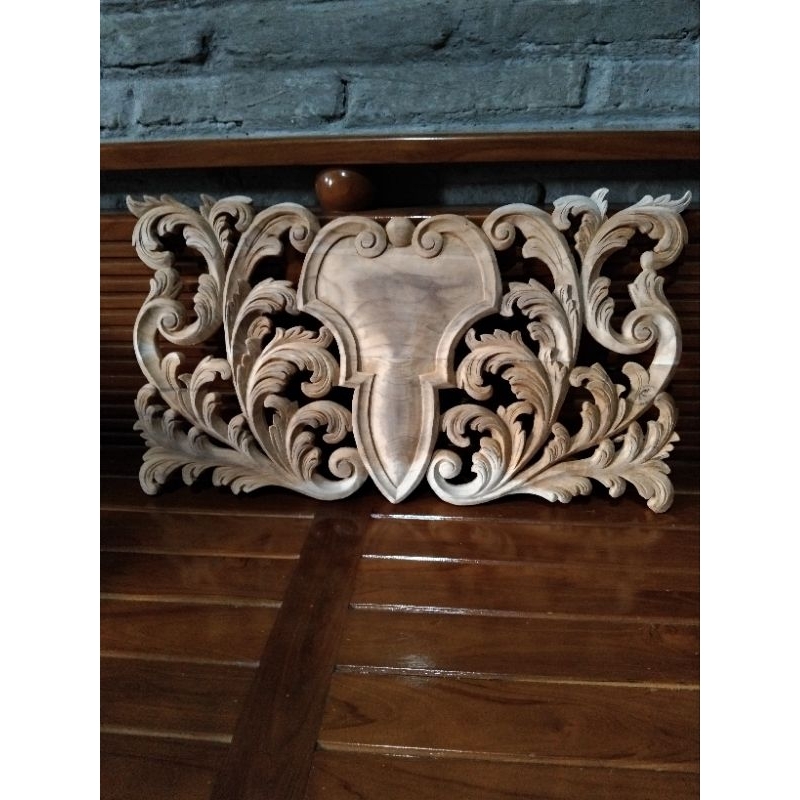 hiasan ukiran kayu | hiasan pintu | hiasan pintu ukir  | hiasan pintu ukir kayu | hiasan ruangan uki