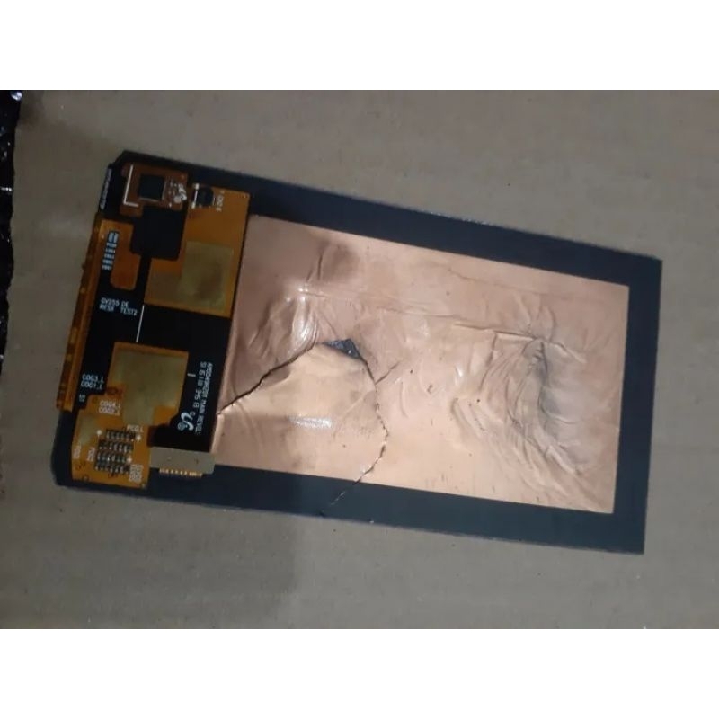 lcd hp Samsung Galaxy SM-J700H/J700F/J701F ori cabutan normal tidak termasuk tc