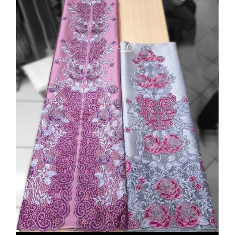Bahan Baju Abaya Taveta Bordir dan Payet/Bahan Taveta Silky/Motif Bordir Mulz - 11