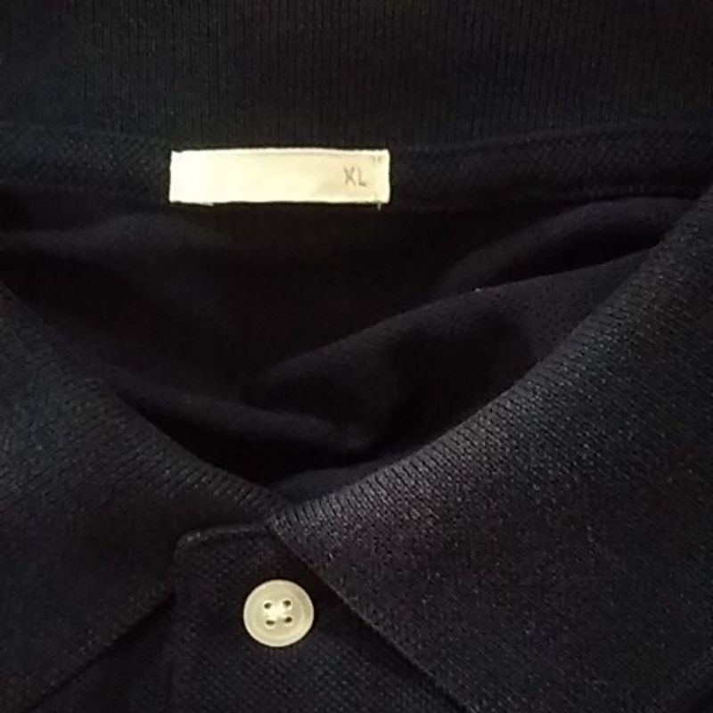 kaos polo uniqlo ( GU ) warna navy, size XL