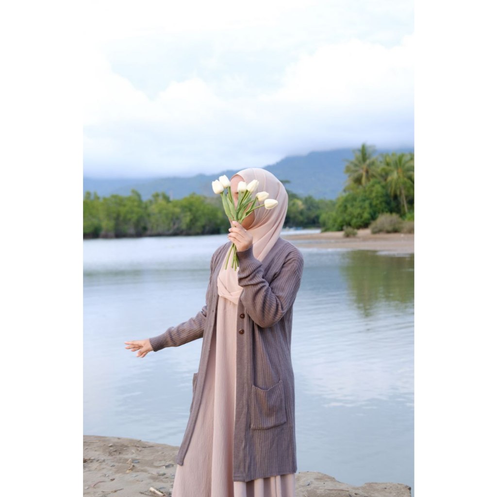 Long Cardi by Nilam Indonesia Cardigan Rajut Polos