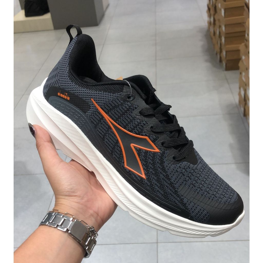 Sepatu Diadora - Hurley Running Shoes