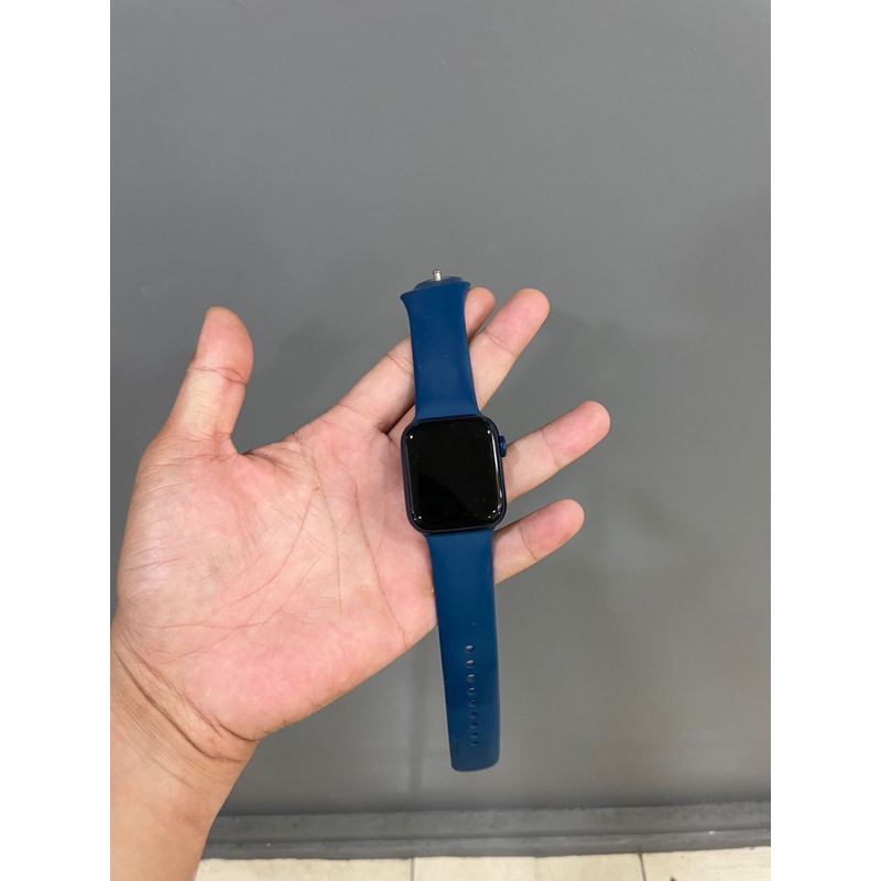 iWatch series 6 navy