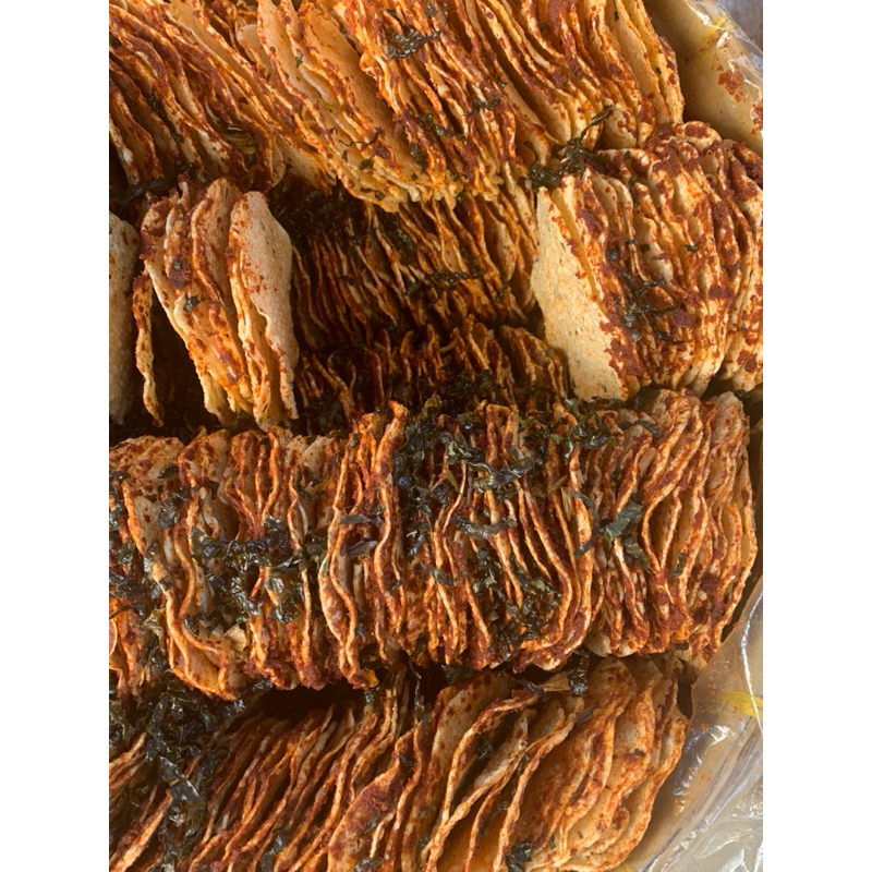 

Kerupuk Ubi Bulat Balado 10 lembar khas Minangkabau