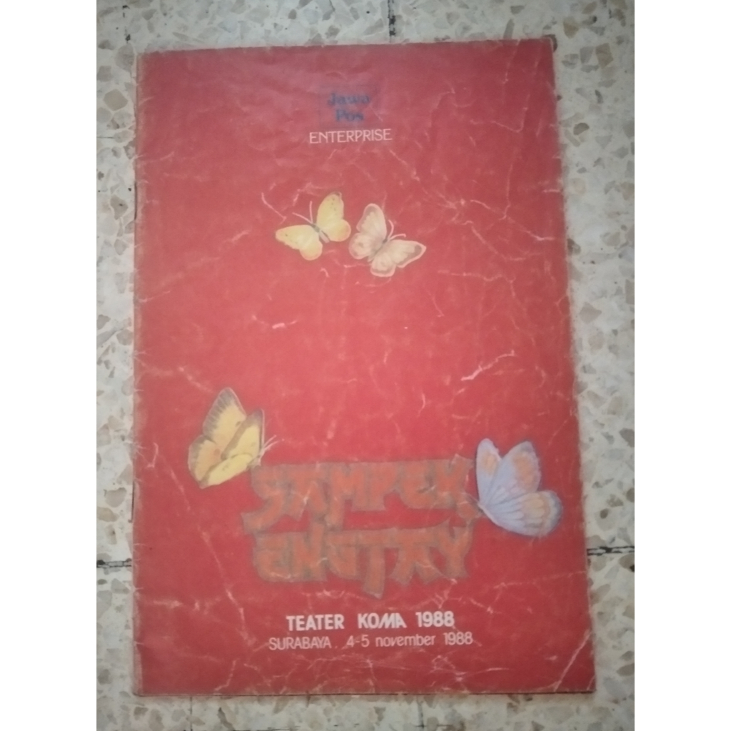 buku Jawa Pos Enterprise "SAMPEK ENGTAY". Kondisi sekitar 80%