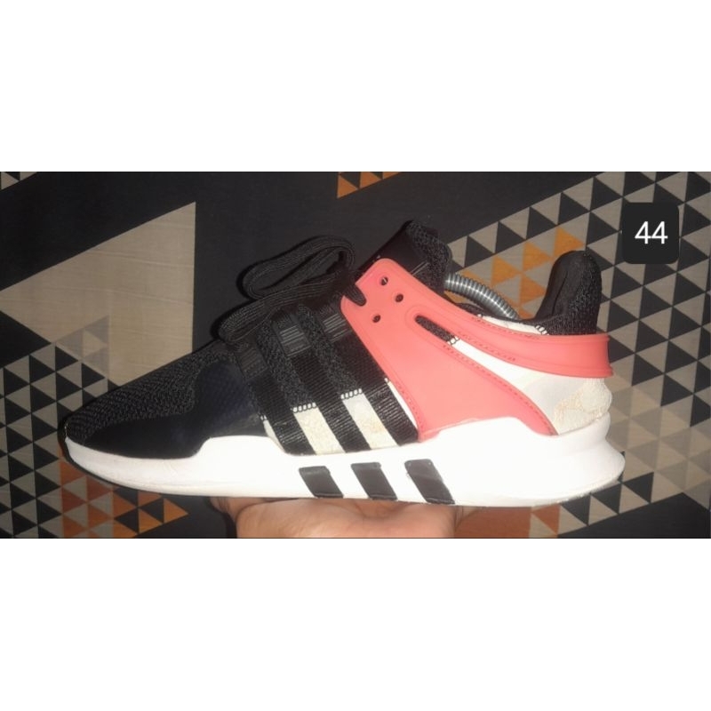 sepatu seken/ sepatu adidas seken size 39-44