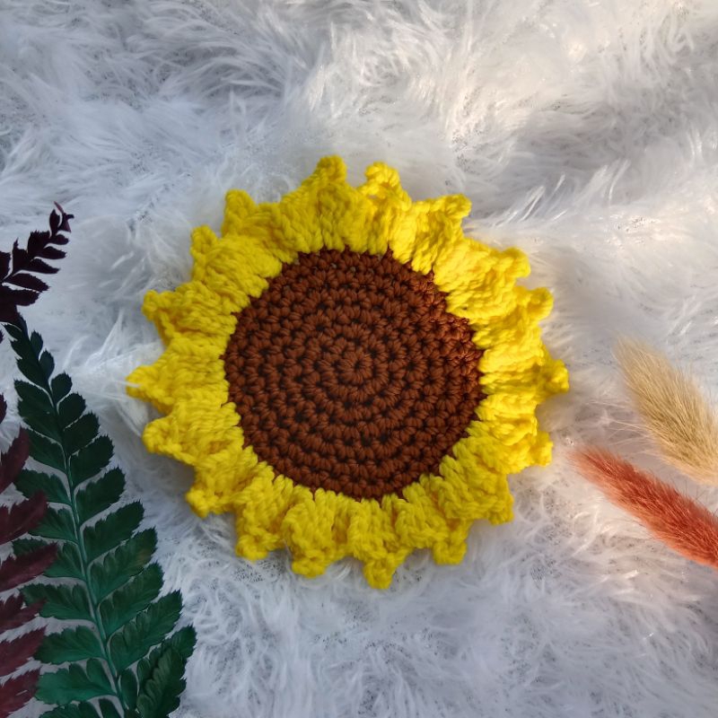 coaster crochet tatakan gelas rajut bunga matahari