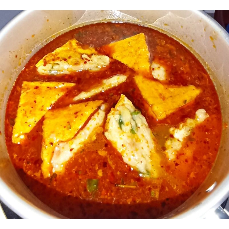 

Tahu baso kuah pedas