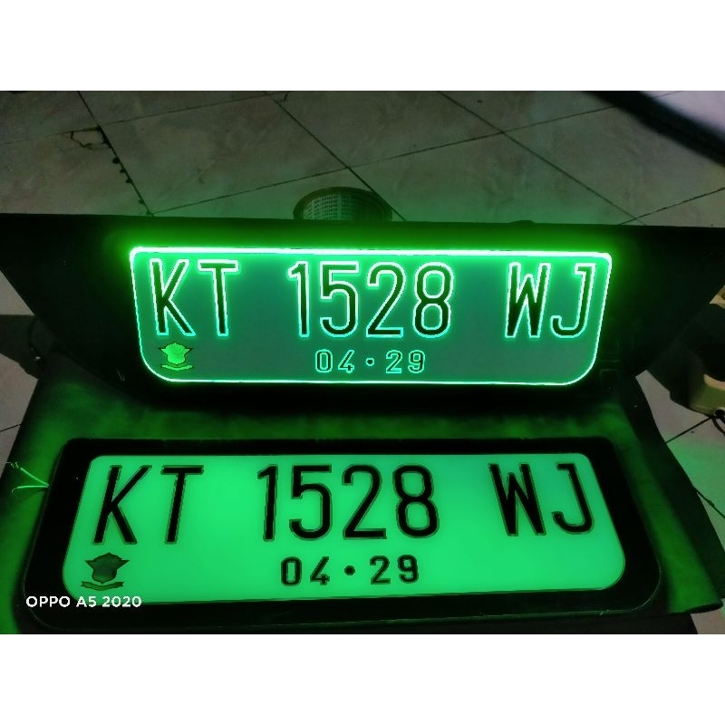 PLAT NOMOR MOBIL NYALA SATU WARNA LED AKRILIK
