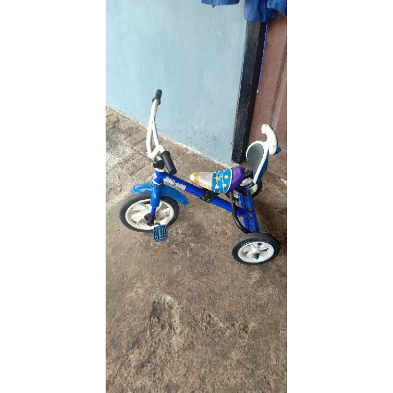 sepeda anak roda 3, bekas pemakaian normal