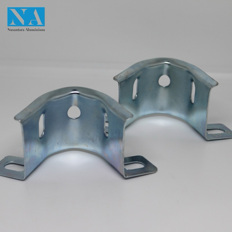 Dudukan Pipa / Metal Bracket Rolling Door