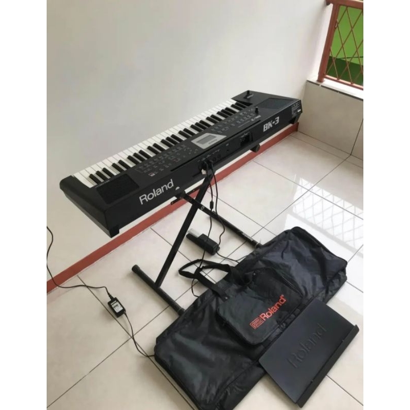 ROLAND BK-3 KEYBOARD ARRANGER Second Like New