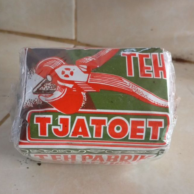 

Teh tjatoet hijau 80gram