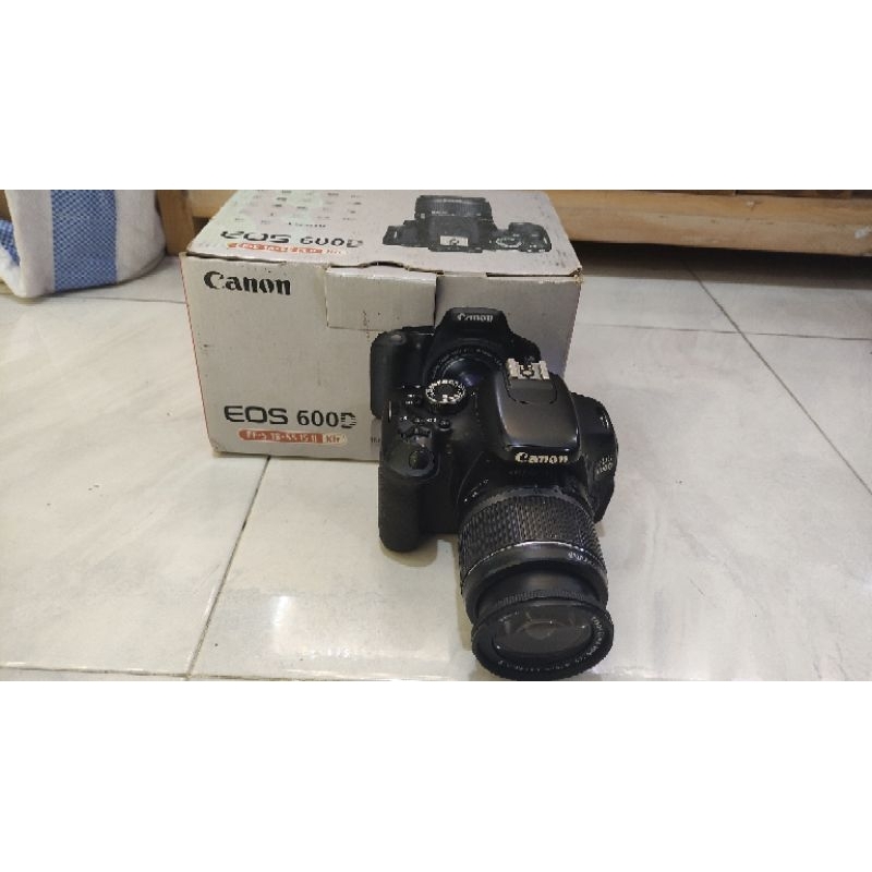Kamera Canon 600D + Lensa Kit 18-55mm Fullset Box Bonus Tas Kamera
