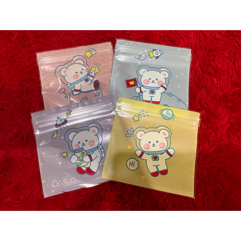 

Plastik zipper astronot / ziplock motif kartun / plastik kemasan / plastik / plastik biskuit lucu / plastik aksesoris / plastik lucu / plastik ziplock lucu