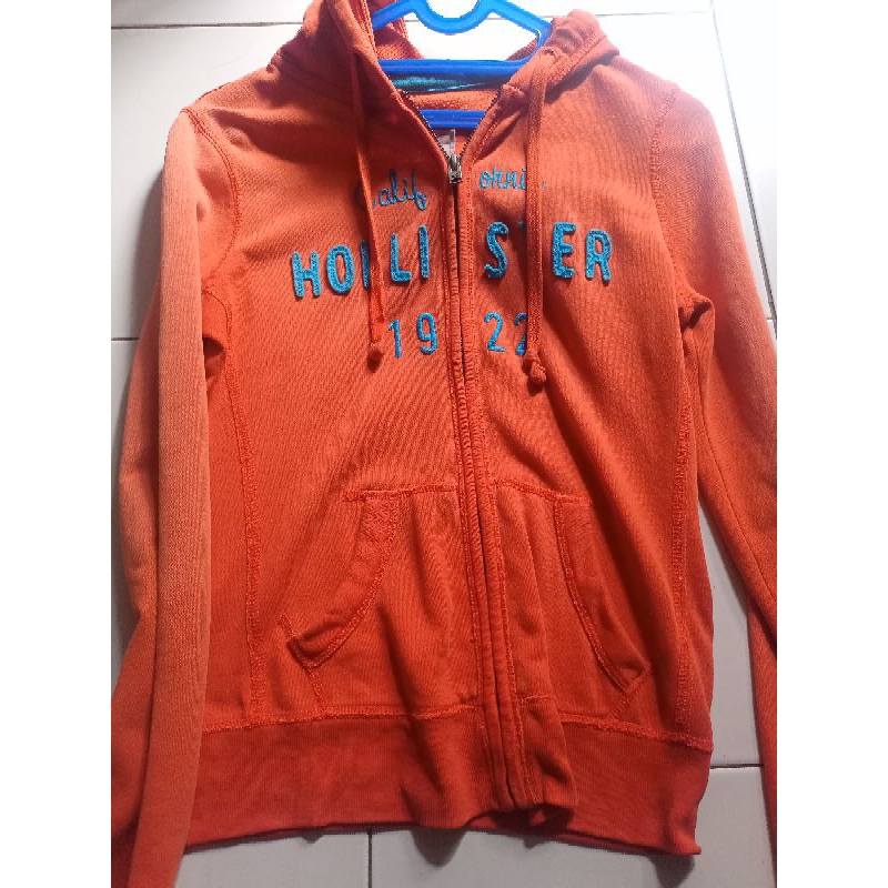 zh holister