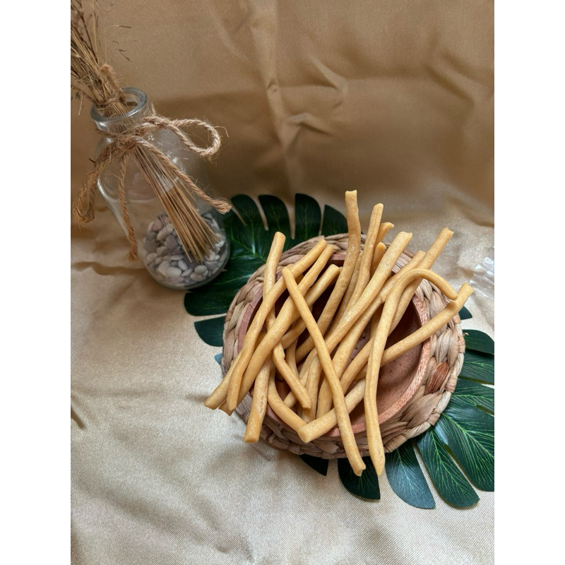 

Stik Bawang Gurih Renyah