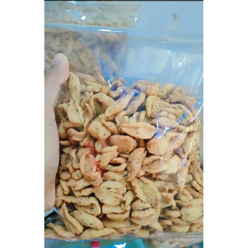 

kue BAWANG VIRALL 500g