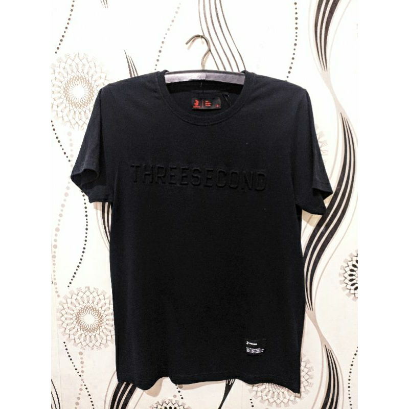 T-shirt 3second ukuran S original