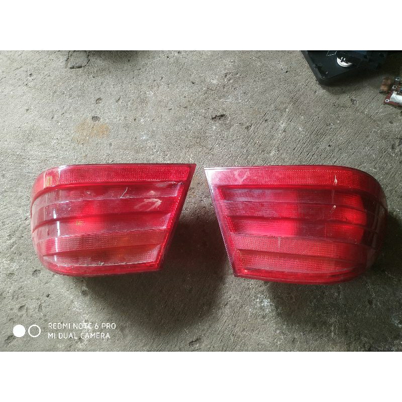 stoplamp lampu belakang marcedes benz W210