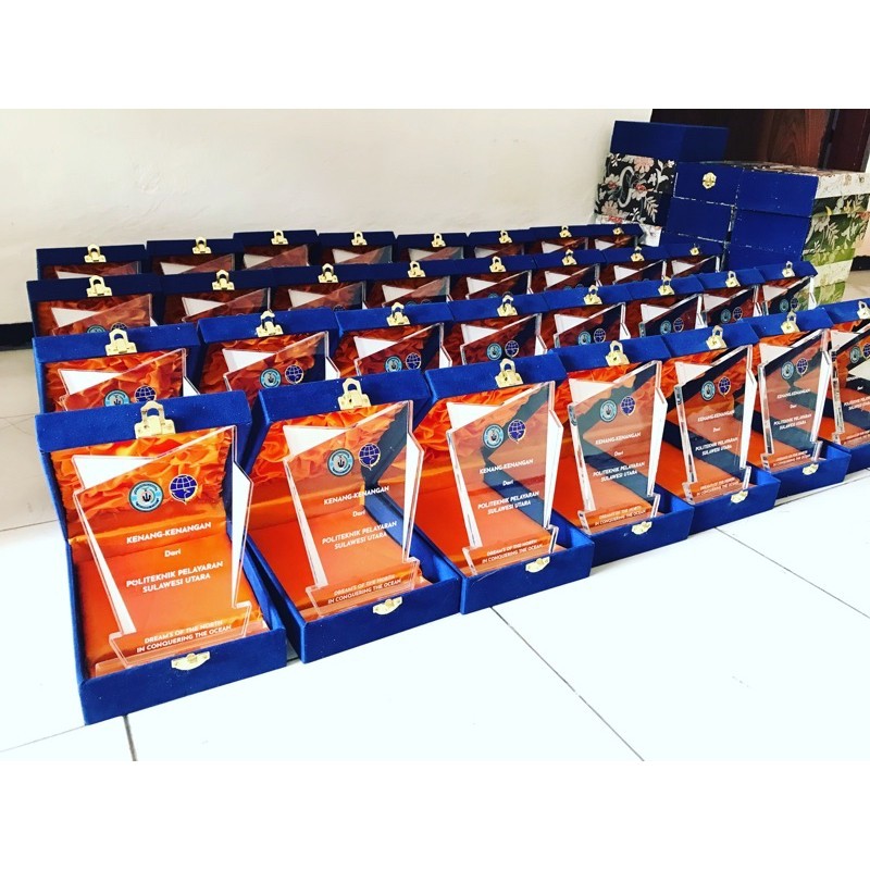 Plakat Akrilik + Box SEHARI JADI