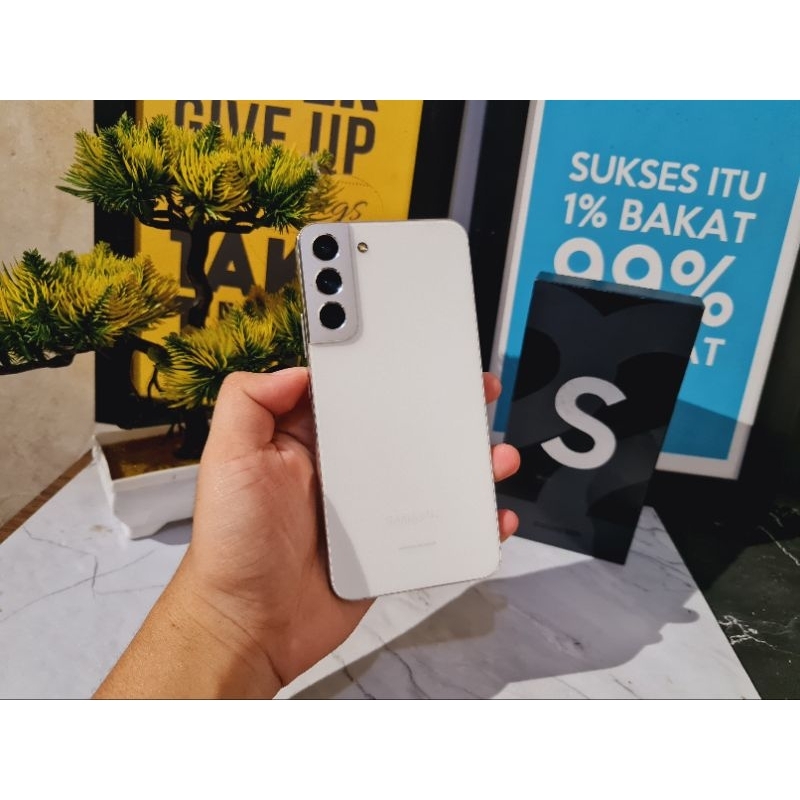 SAMSUNG S22 PLUS RAM 8/128GB NO MINUS WITBOX DUALSIM
