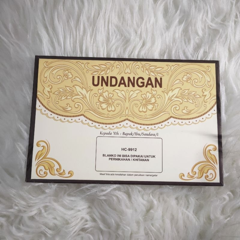 undangan pernikahan hard cover kode erba HC 9912