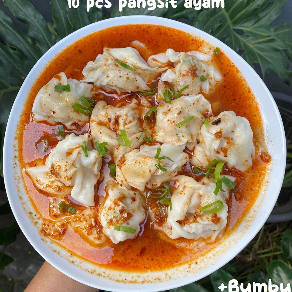 

Fresh PANGSIT AYAM KUAH PEDAS ISI 1 PCS PANGSIT AYAM GORENG ATAU KUKUS KUAH PANGSIT KUAH PEDAS