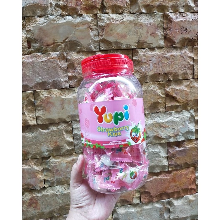 

Klik Pesan YUPI STRAWBERRY KISS TOPLES 3GR