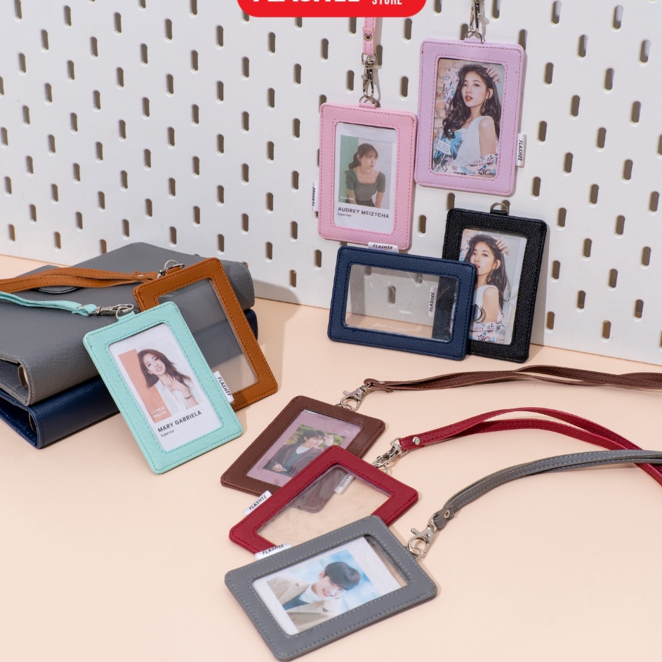 

Super Update Flashee ID Card Holder Plastik Name Tag Mika ID Card Leyna Lanyard Kulit Dua Sisi Transparan Termurah PU Leather