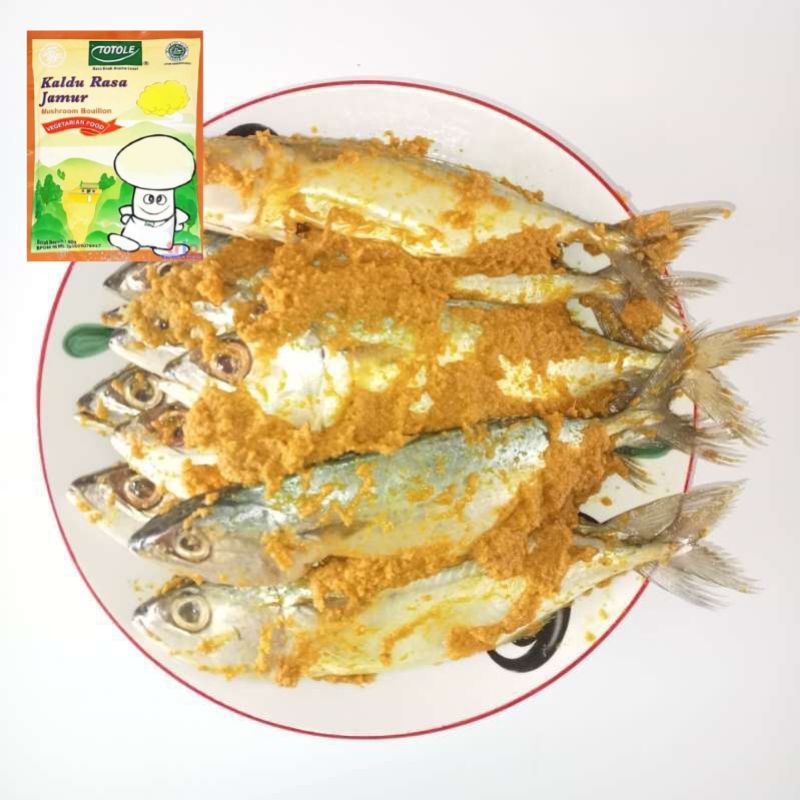 

Marinasi Ikan Banjar 500gram / Ikan Banjar Kuning