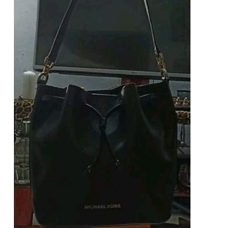 Tas Serut Michael Kors
