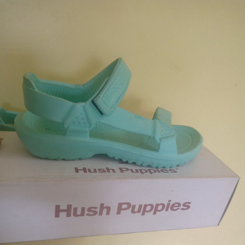 Sandal Hush Puppies Sandal Hush Puppies wanita Sandal gunung