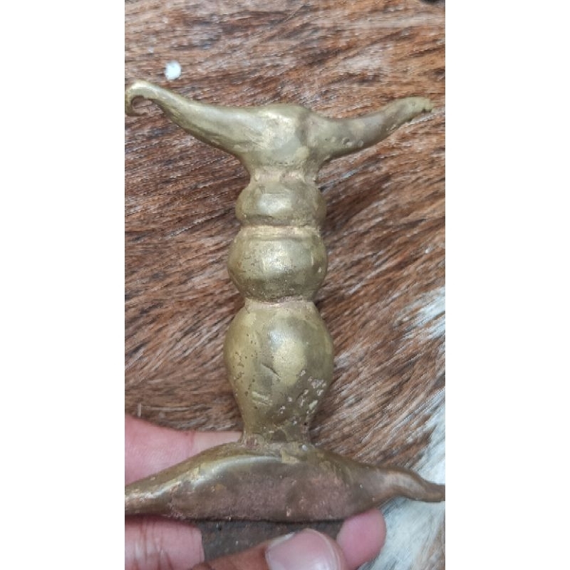 kadga kecil kebudhan Temuan