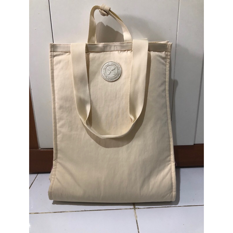 preloved tas everyday laptop tote bag eksport warna cream