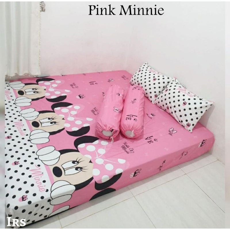 sprei homemade  mickey & minnie mouse